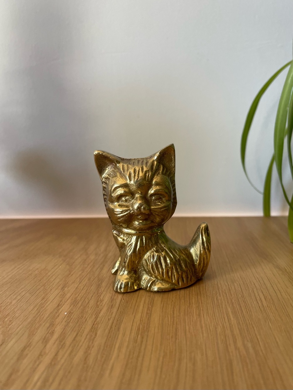 Vintage Brass Cat Kitten Figurine Paperweight